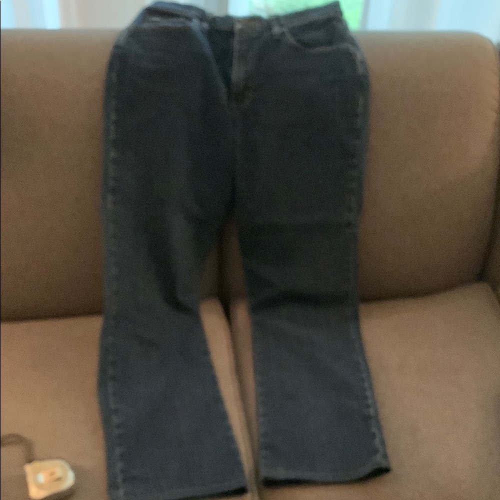 Lee Riders dark wash strait leg jeans in great condition sz12L